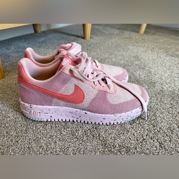 Nike Shoes - Nike women’s Air Force 1 - never worn